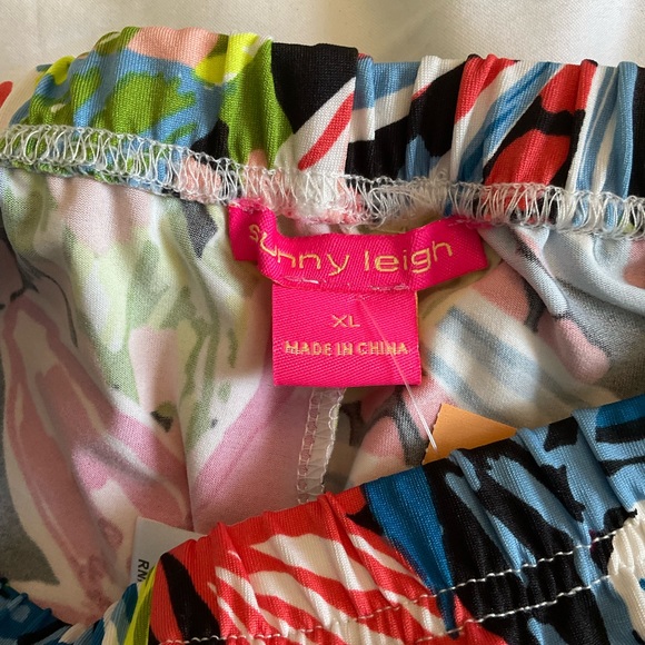 Sunny Leigh Pants - Picture 5 of 7